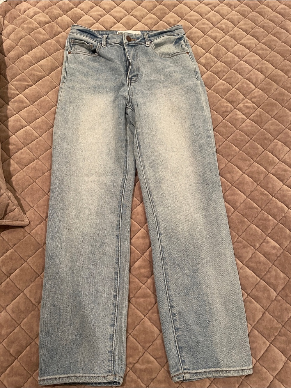 RSQ Light Wash women’s Jeans - Classic Straight Fit